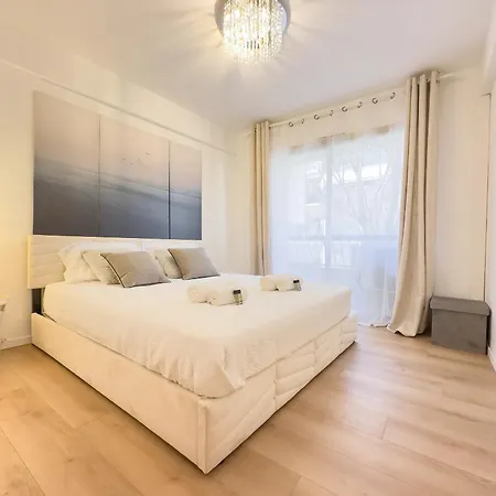 Le Dore By Winsome Destination Apartman