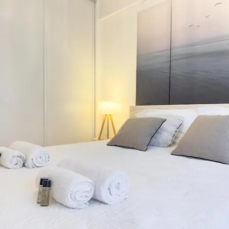 Le Dore By Winsome Destination Lägenhet